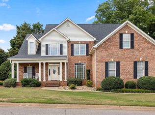 200 Ladykirk Ln, Greer, SC 29650