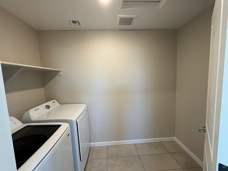 3354 S 180th Ln — Photo 24