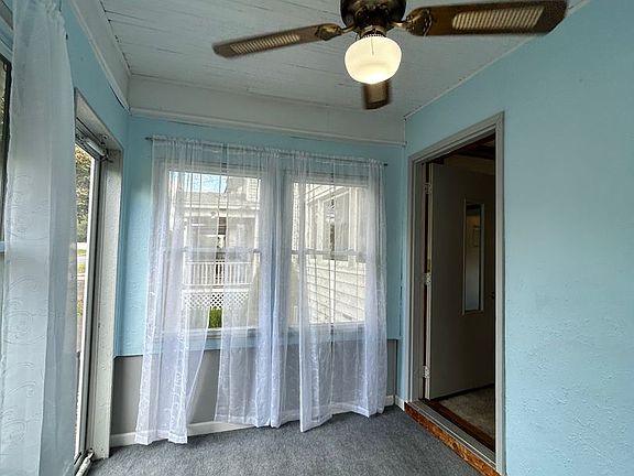 4th image of 111 W 1st St S