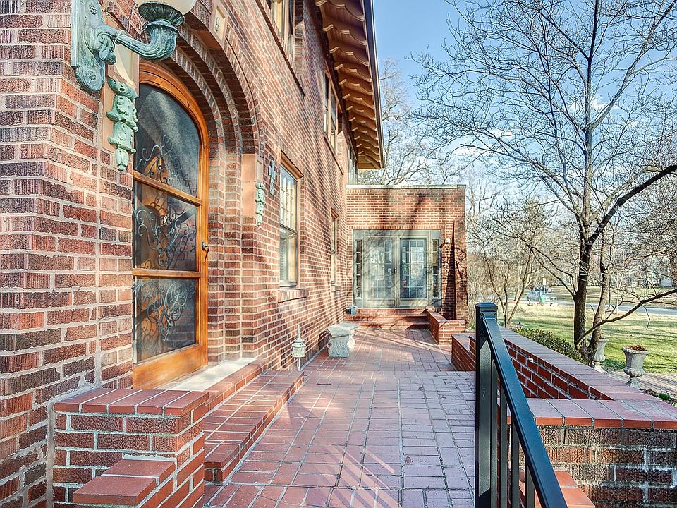 9 Signal Hill Blvd, Belleville, IL 62223 Zillow