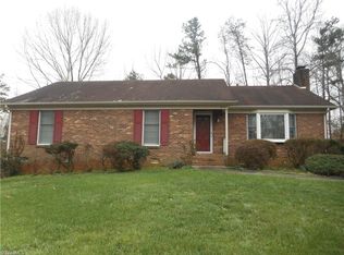 1814 Rivertrace Point, High Point, NC 27265