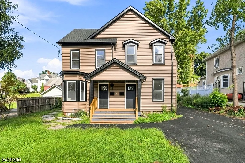 144 Main St — Photo 1