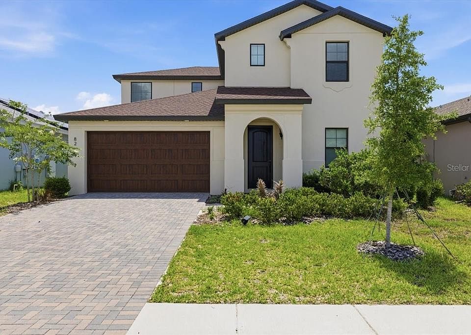 1st image of 82 Hillshire Pl