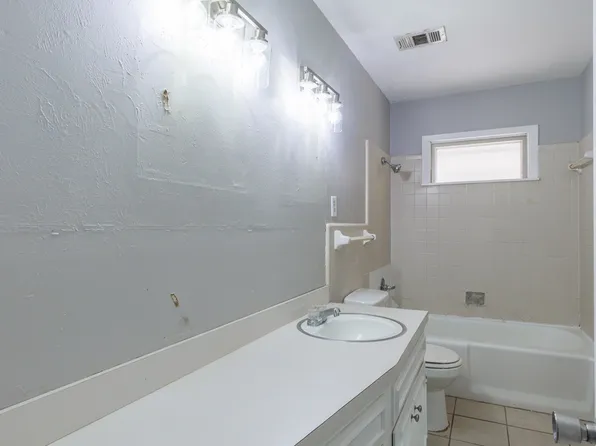 1217 Mimosa Dr, Abilene, TX 79603