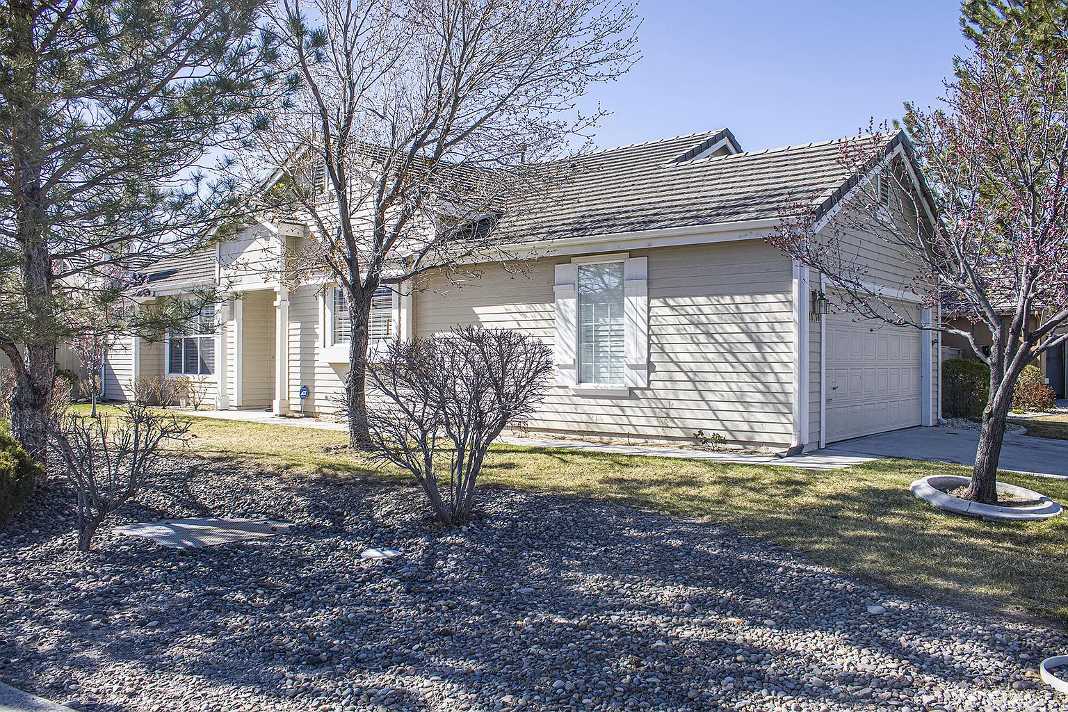 10160 Donner Peak Dr photo 1