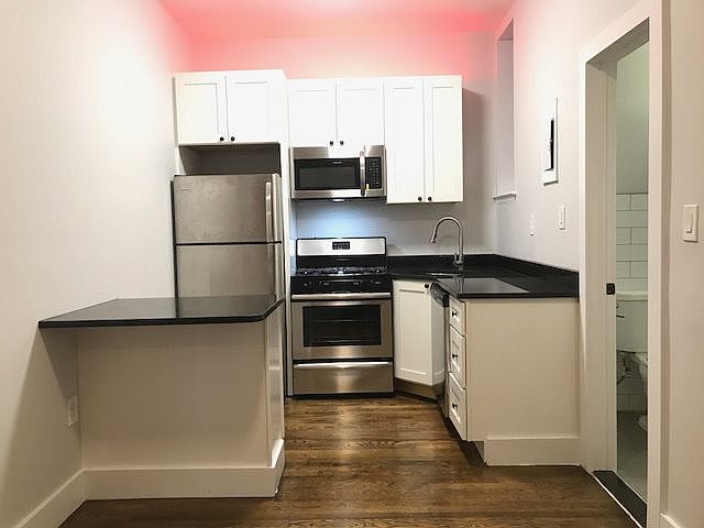 1st image of 43 Underhill Ave #2