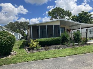 974 Valley Forge Ln #61, Naples, FL 34110