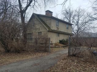 350 Estate Ln, Delavan, WI 53115