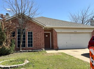 8528 Rainy Lake Dr, Fort Worth, TX 76244