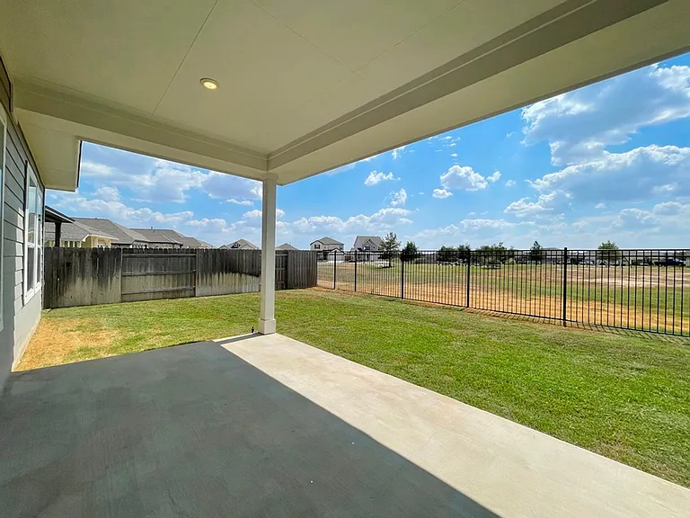149 Patrick Herndon Dr — Photo 33