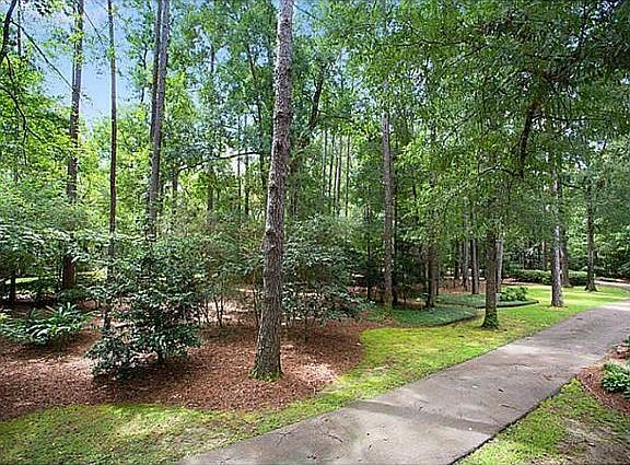 5th image of 174 Belle Terre Blvd
