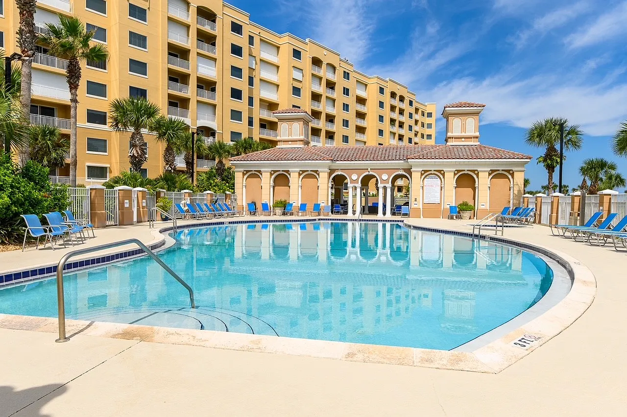 2 bed, 1425 sqft, $3,600 — Photo 4