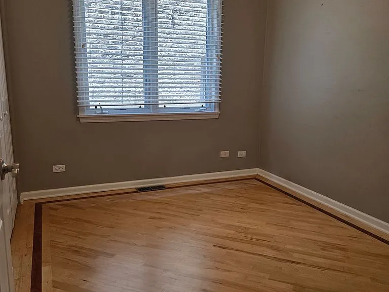 2647 W Haddon Ave #2 — Photo 9