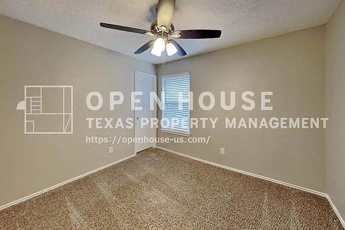 5507 Misty Crest Dr — Photo 12