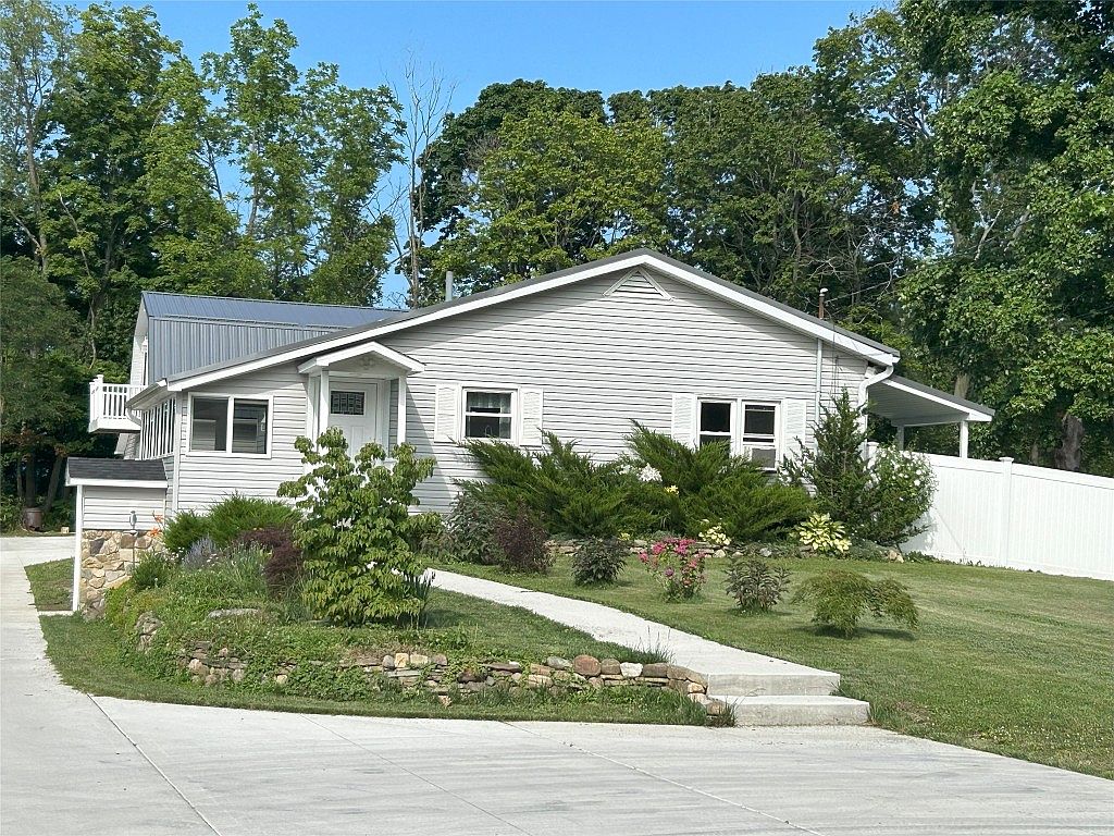 1329 Villa Sites Ave, Harborcreek, PA 16421 Zillow