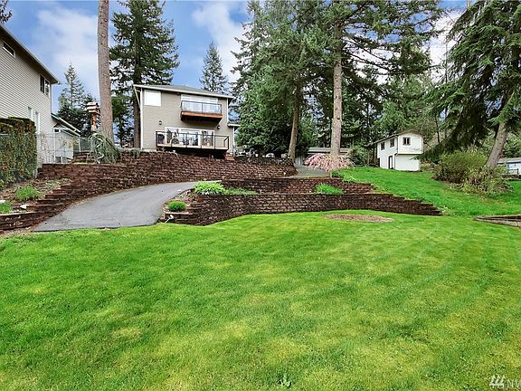5th image of 21103 Church Lake Dr E