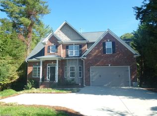 3579 Milhaven Rd, Winston Salem, NC 27106