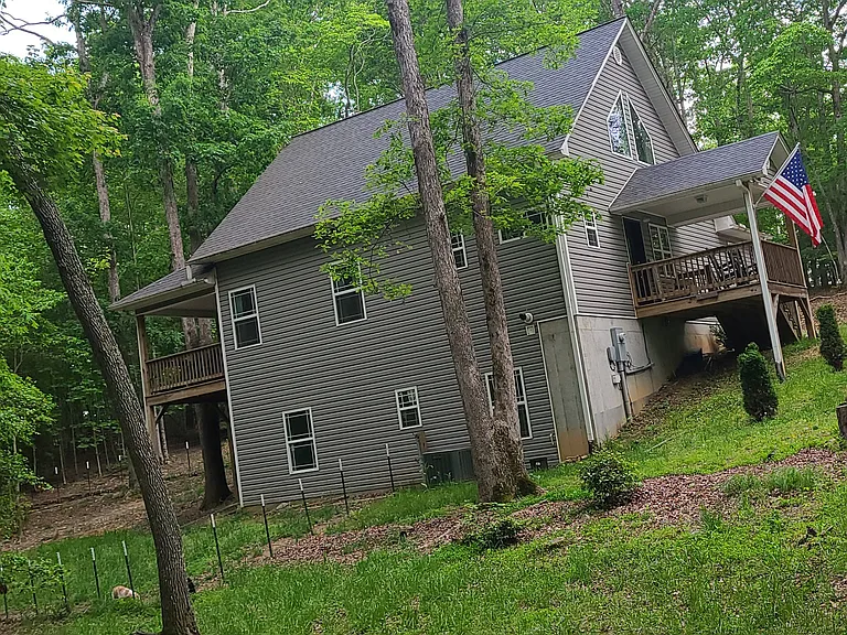 712 Bunker Hill Rd — Photo 24