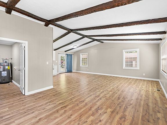 3rd image of 237 Barnett Blvd