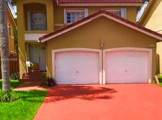 13961 SW 100th Ln, Miami, FL 33186