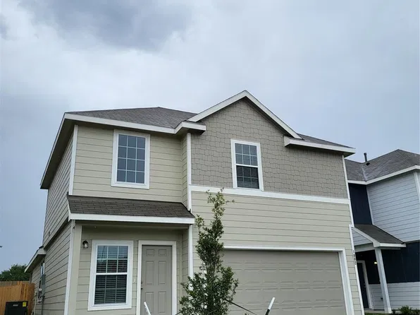 1002 Grand Emperor Dr, Houston, TX 77073