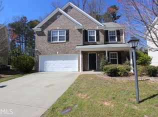 676 Hawthorn Ln, Grayson, GA 30017