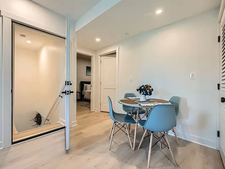 731 S Ann St #3 — Photo 6