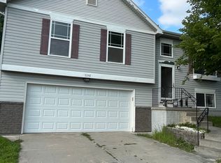 5381 S 194th St, Omaha, NE 68135