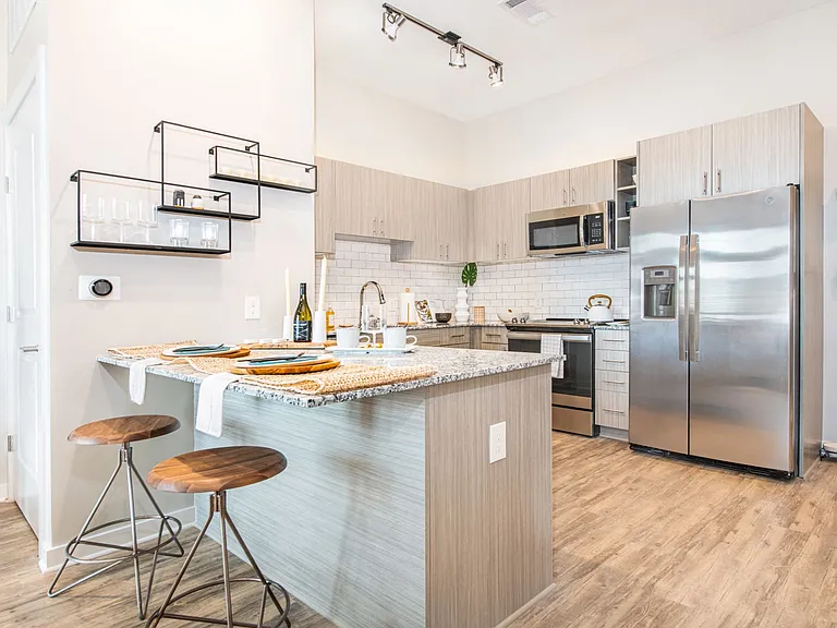 The Baxly Apartments — Photo 2
