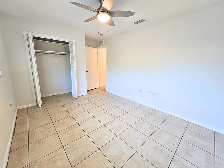 5417 Desoto Pl — Photo 13