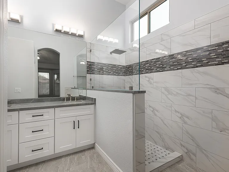 Custom master bath walk in shower
