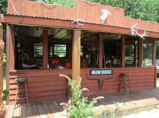 725 NW 82nd Ter, Columbus, KS 66725