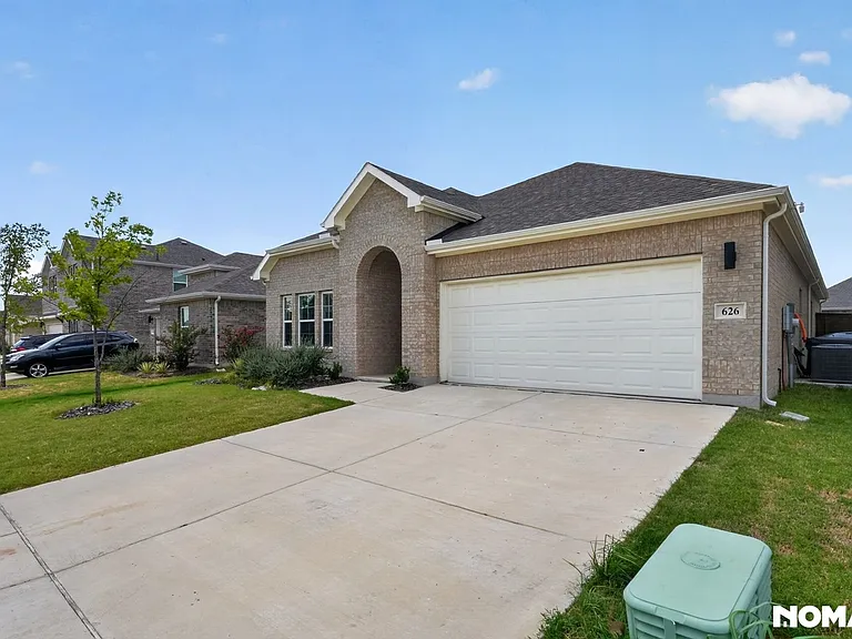 626 Cari Ln — Photo 34