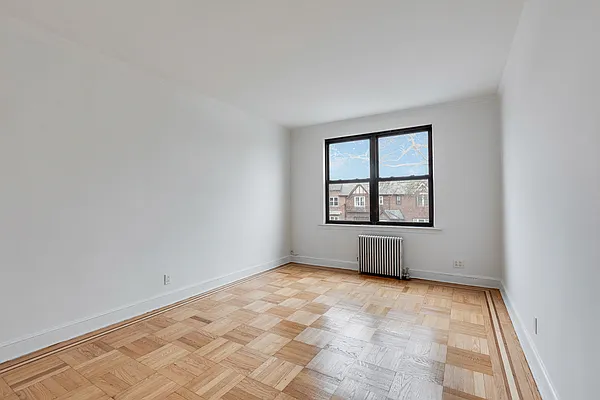 Rented by Compass | media 7