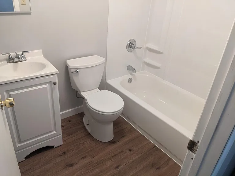 514 Valley Rd #2 — Photo 5