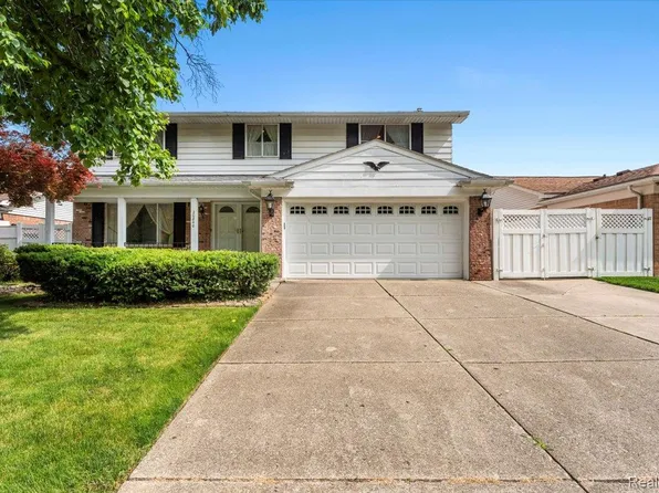 20840 Bourassa Ave, Brownstown, MI 48183