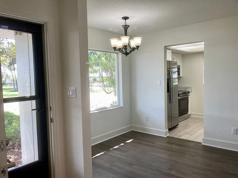 11499 W Bayshore Dr — Photo 4