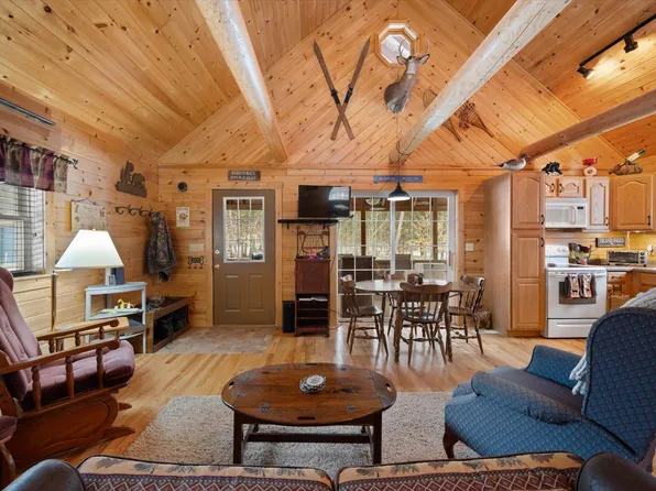 25 Wisdom Road, Island Falls, ME 04747