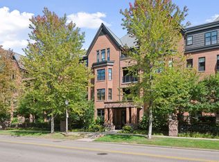80 Western Ave UNIT 304, Saint Paul, MN 55102