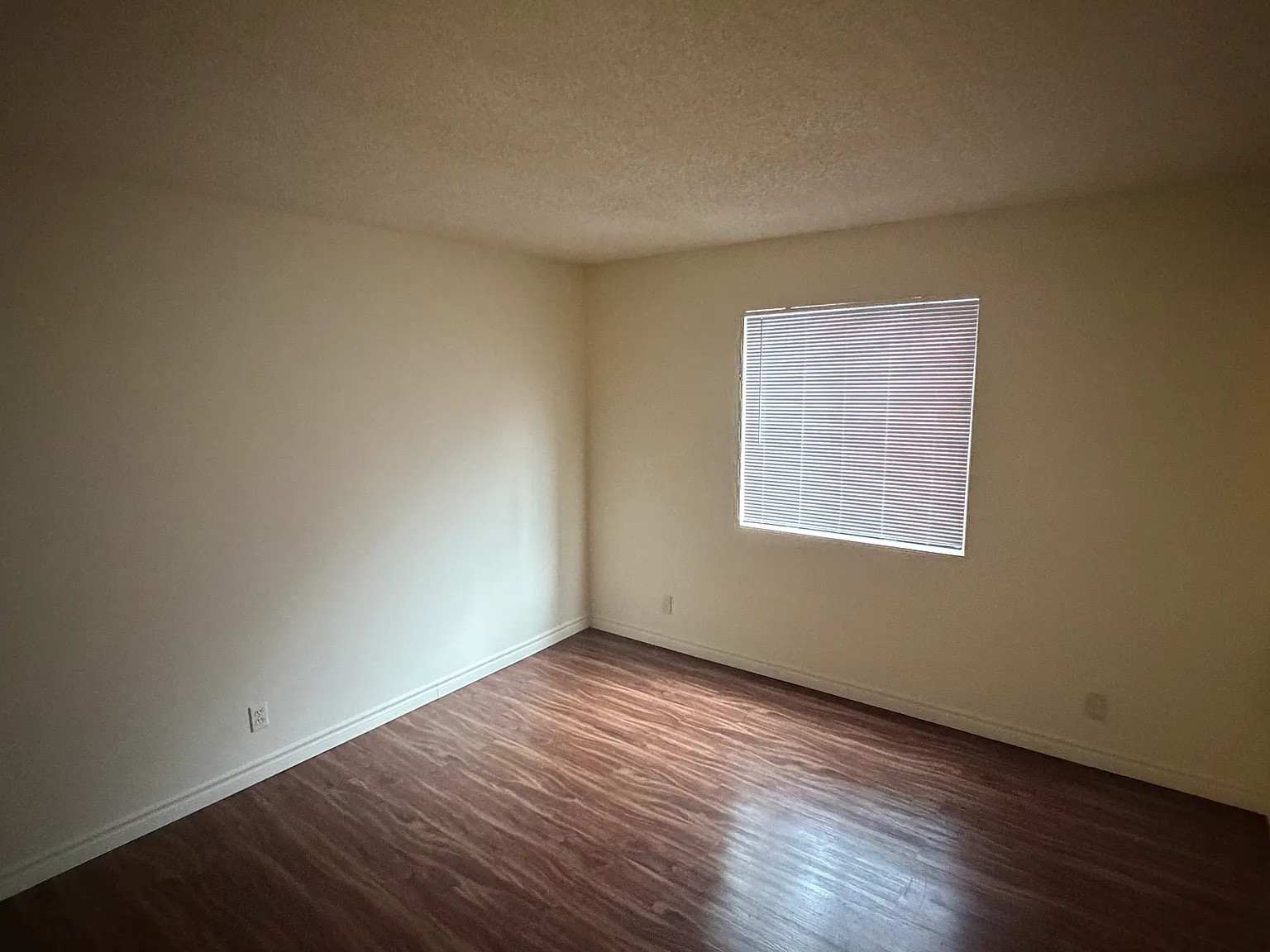 1 bed, 600 sqft, $1,800 — Photo 4