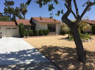 1384 Panorama Ridge Rd, Oceanside, CA 92056