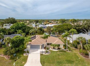 8 Broadmoor Rd, Rotonda West, FL 33947