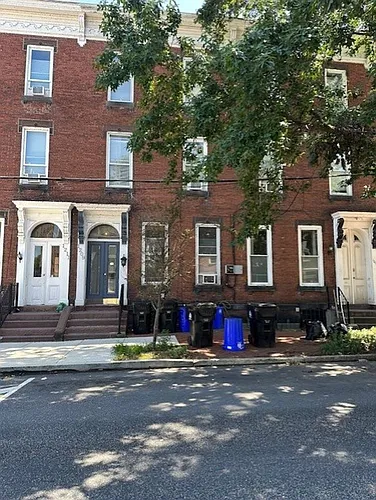 1209 N 2nd St #1 Photo 1