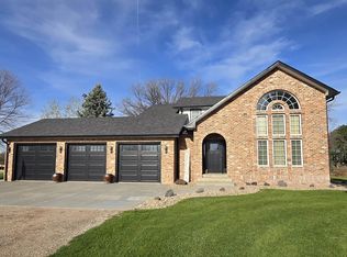 8110 6th Ave, Kearney, NE 68845