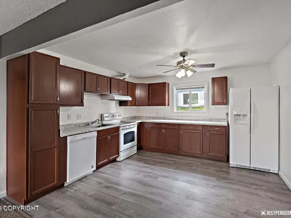 148 Micheal Ct, Anchorage, AK 99504