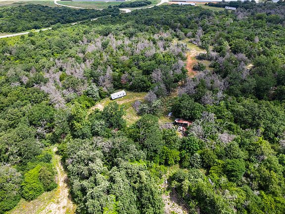 2nd image of 2874 Old Boone Prairie Rd