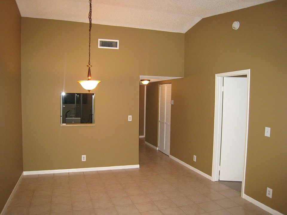 Living / Dining