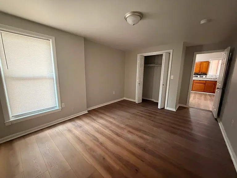 8 Arch St #1B — Photo 4