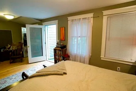 366 E St — Photo 7