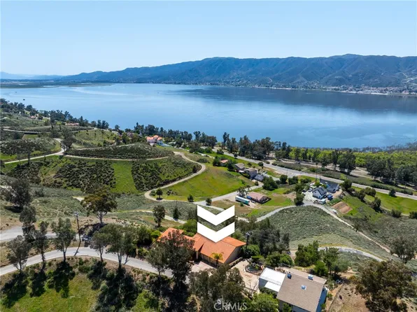 17327 Sunnyslope Ave, Lake Elsinore, CA 92530